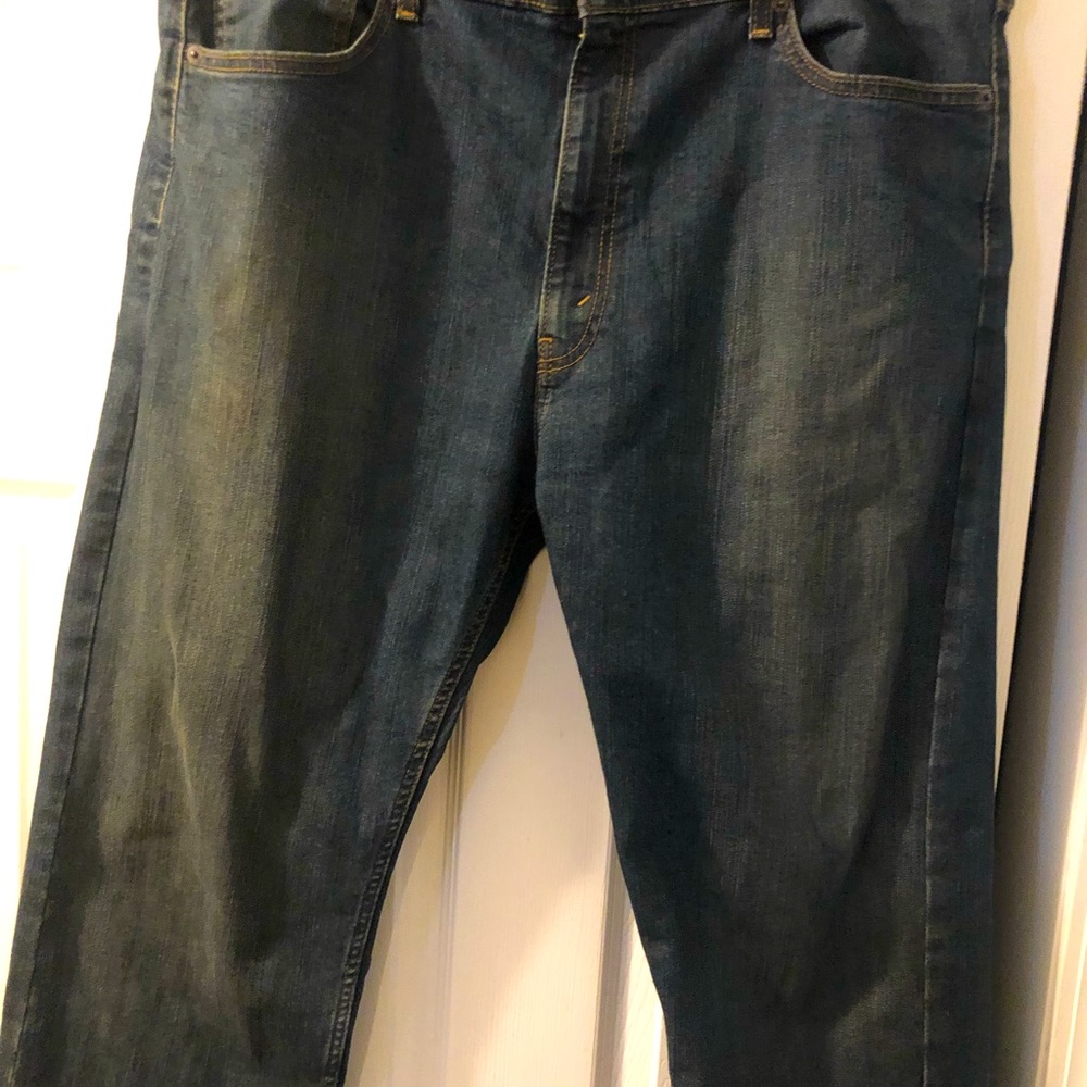 Men’s Jeans.. size 40W 32L. Excellent shape. NO rips, tears, stains!!